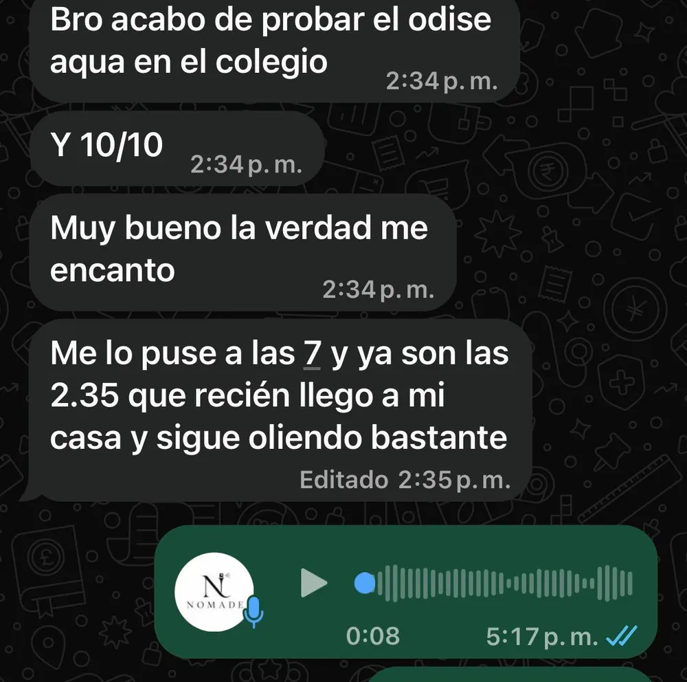 Mensajes de un cliente sobre Odyssey Aqua: le encantó y sigue oliendo después de varias horas